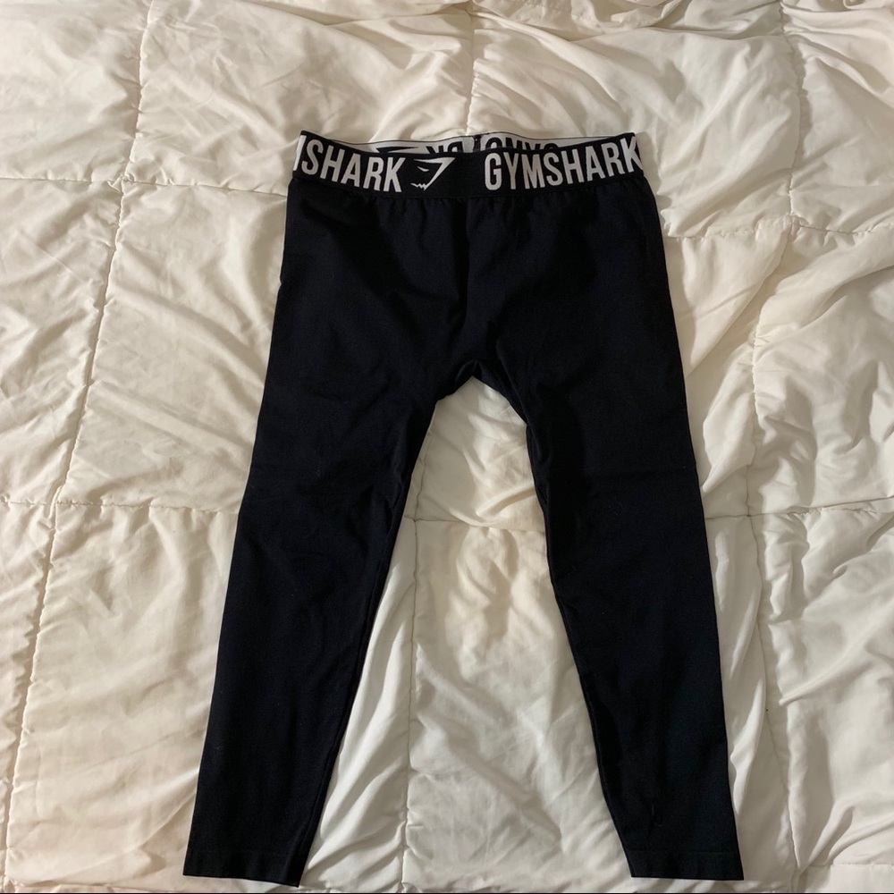 Gym shark fit leggings!